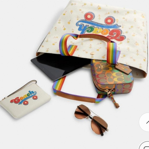 RARE COACH PRIDE Rainbow Roller Skate tote & wristlet - Picture 4 of 8